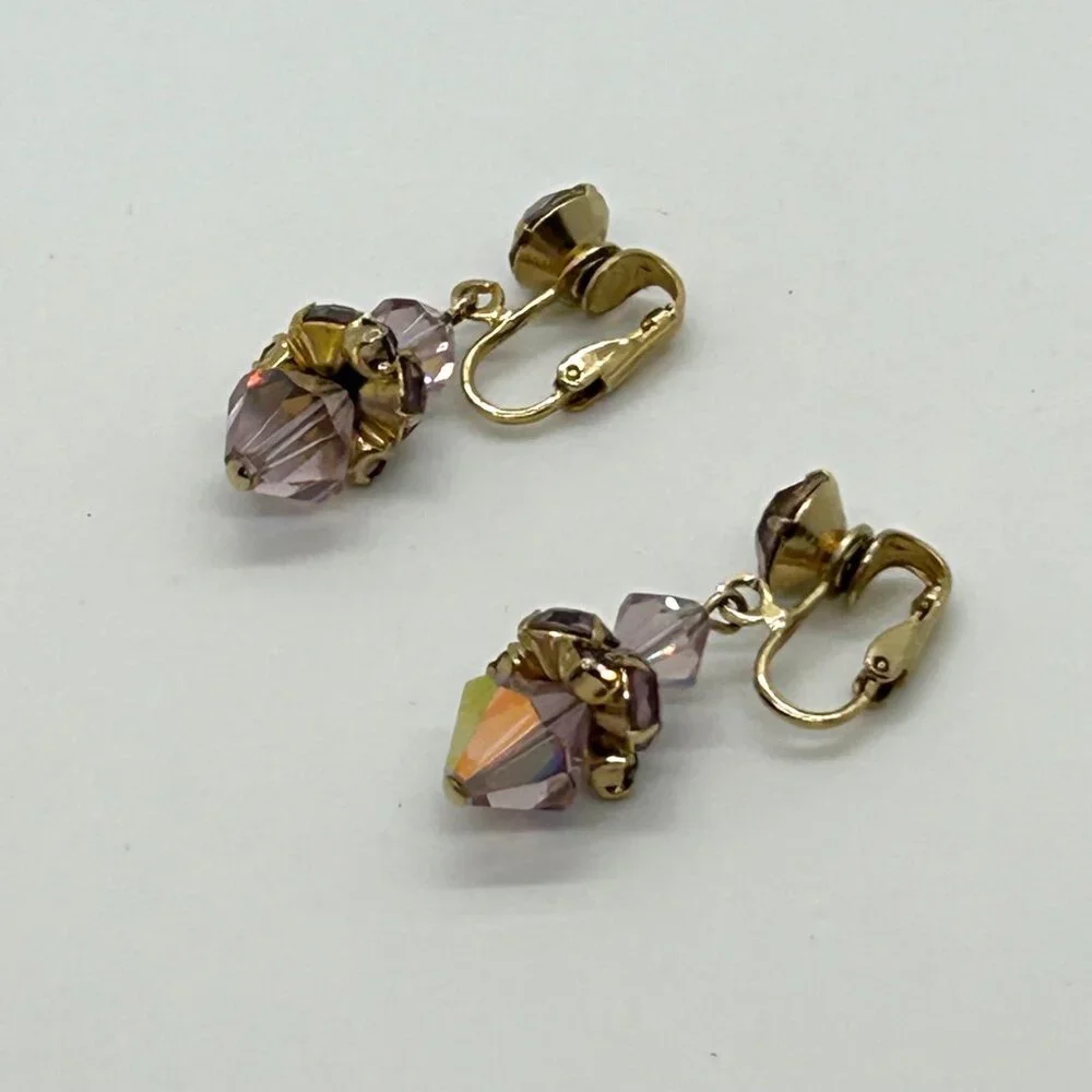 Vintage Aurora Borealis Dangle Earrings Crystal Pink Iridescent Faceted Goldtone - Picture 3 of 15